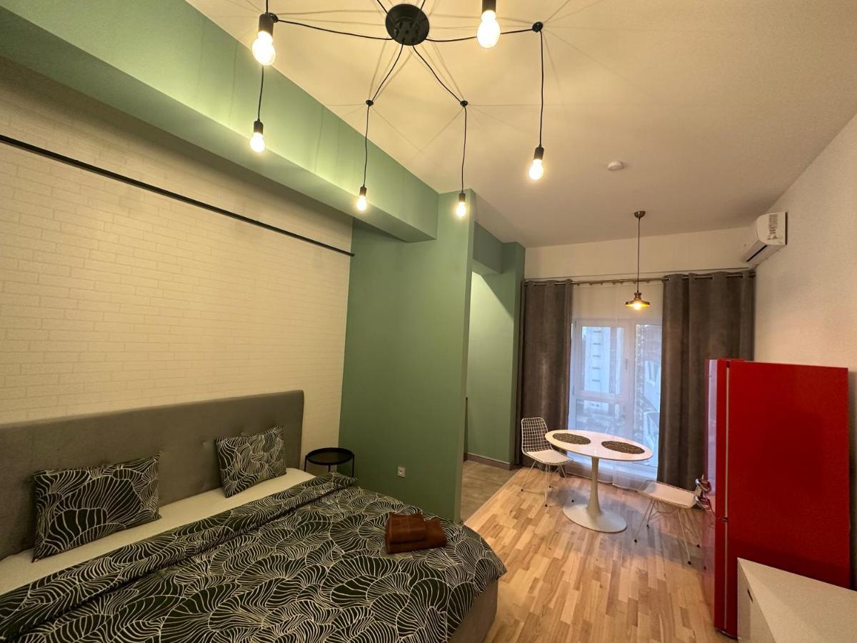 Industrial Touch - Designed Apartment Iasi Exterior photo